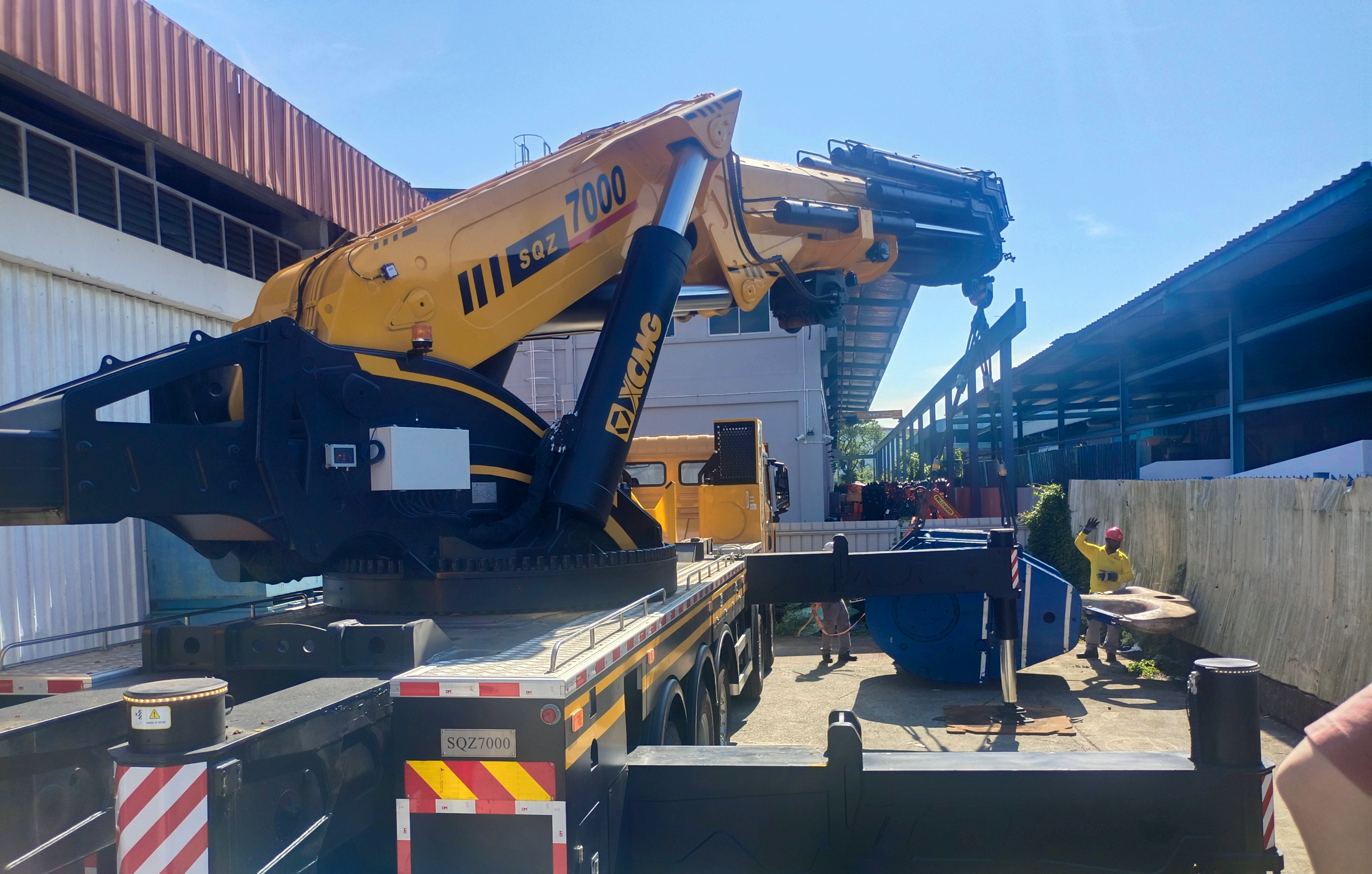 Z6人生就是博SQZ7000新加坡首吊大秀狭幼空间作业实力