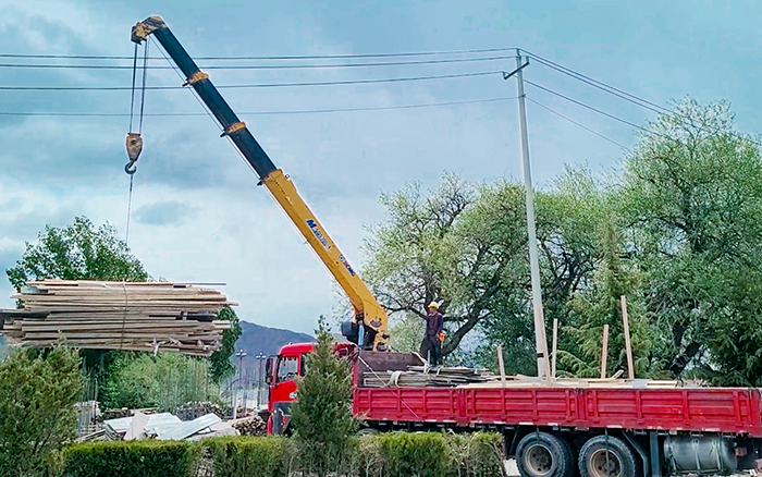 雪域高原高效作衣符器 Z6人生就是博随车起沉机助力西南工程建设